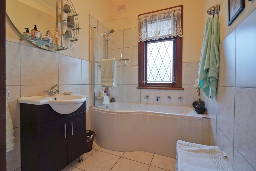 4 Bedroom Property for Sale in Vincent Heights Eastern Cape
